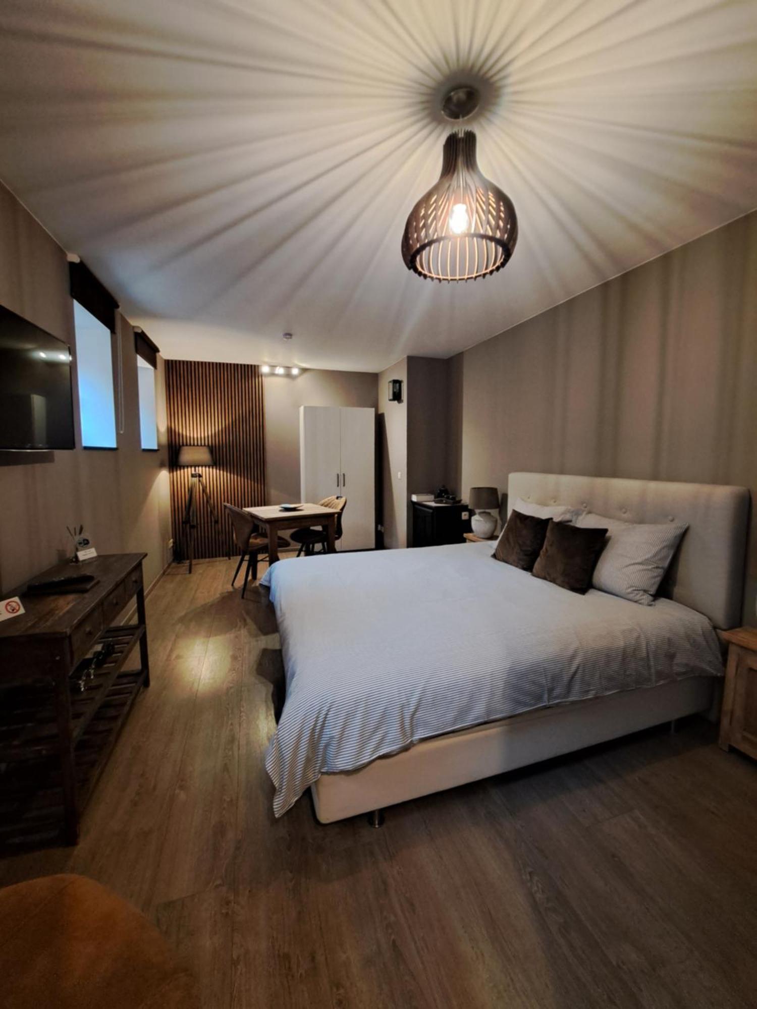 B&B Fragaria Hoogstraten Buitenkant foto